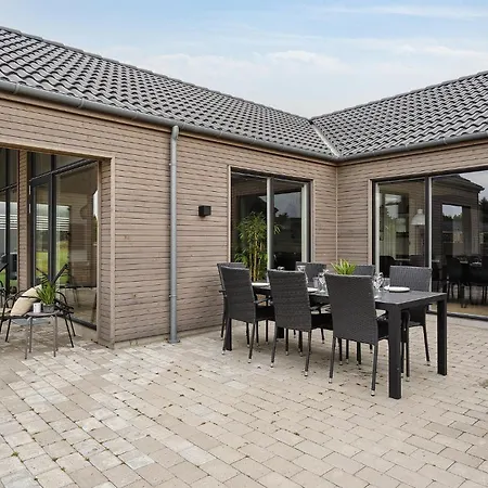 In With Sauna Nyaraló *