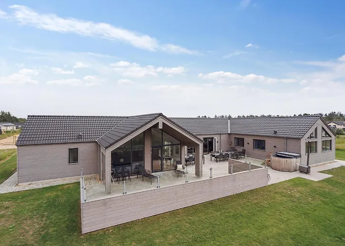 In With Sauna Nyaraló